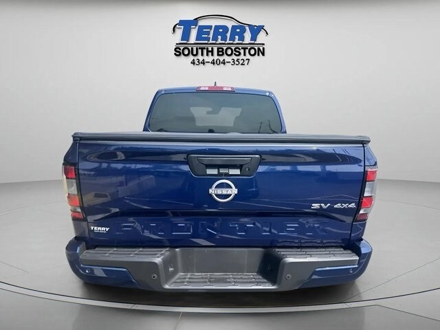 2022 Nissan Frontier SV photo 3