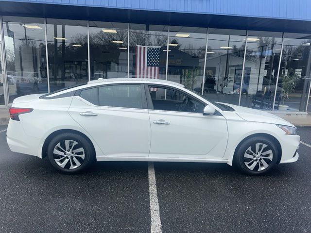 2019 Nissan Altima S