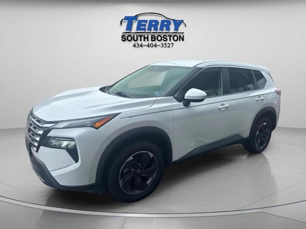 Used 2024 Nissan Rogue SV SUV