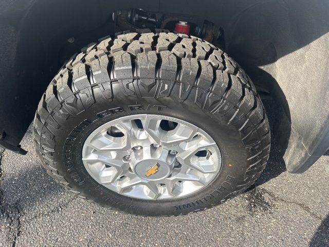 2024 Chevrolet Silverado 2500HD LTZ - Photo 18