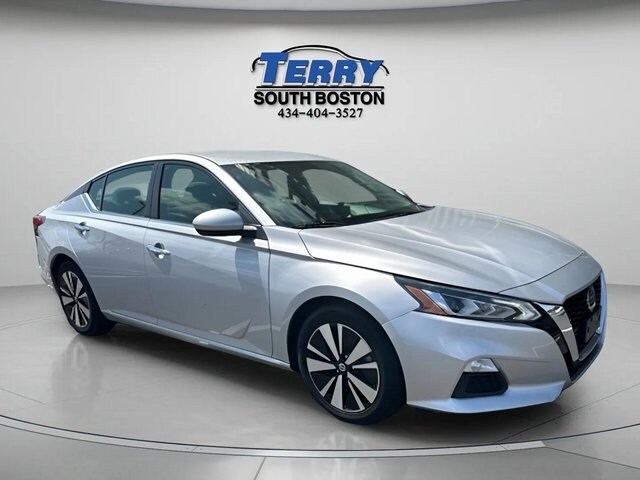 2022 Nissan Altima 2.5 SV photo 2