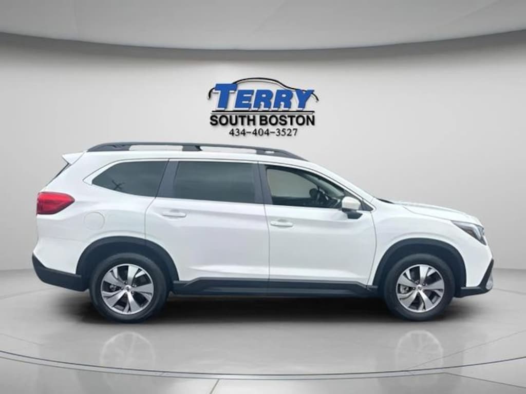 Used 2025 Subaru Ascent Premium 7-Passenger SUV