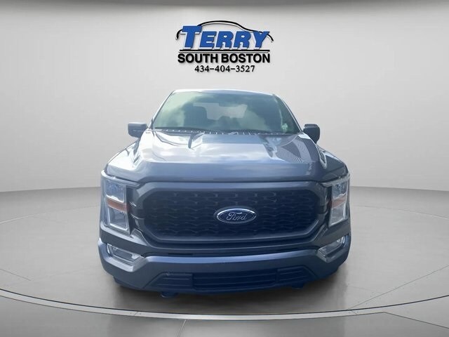 2022 Ford F-150 XL photo 2