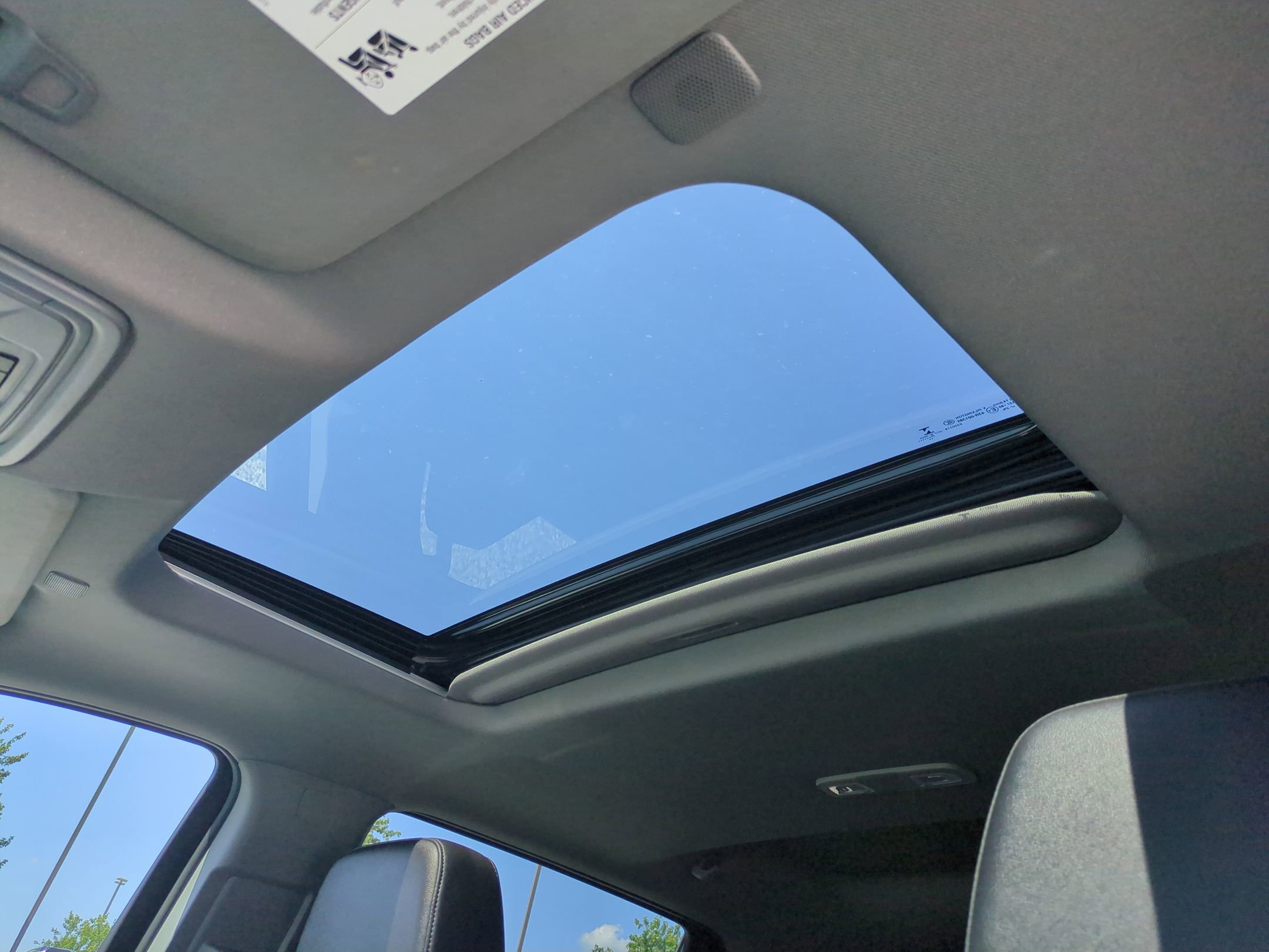 2023 GMC Sierra 1500 SLT - Photo 28