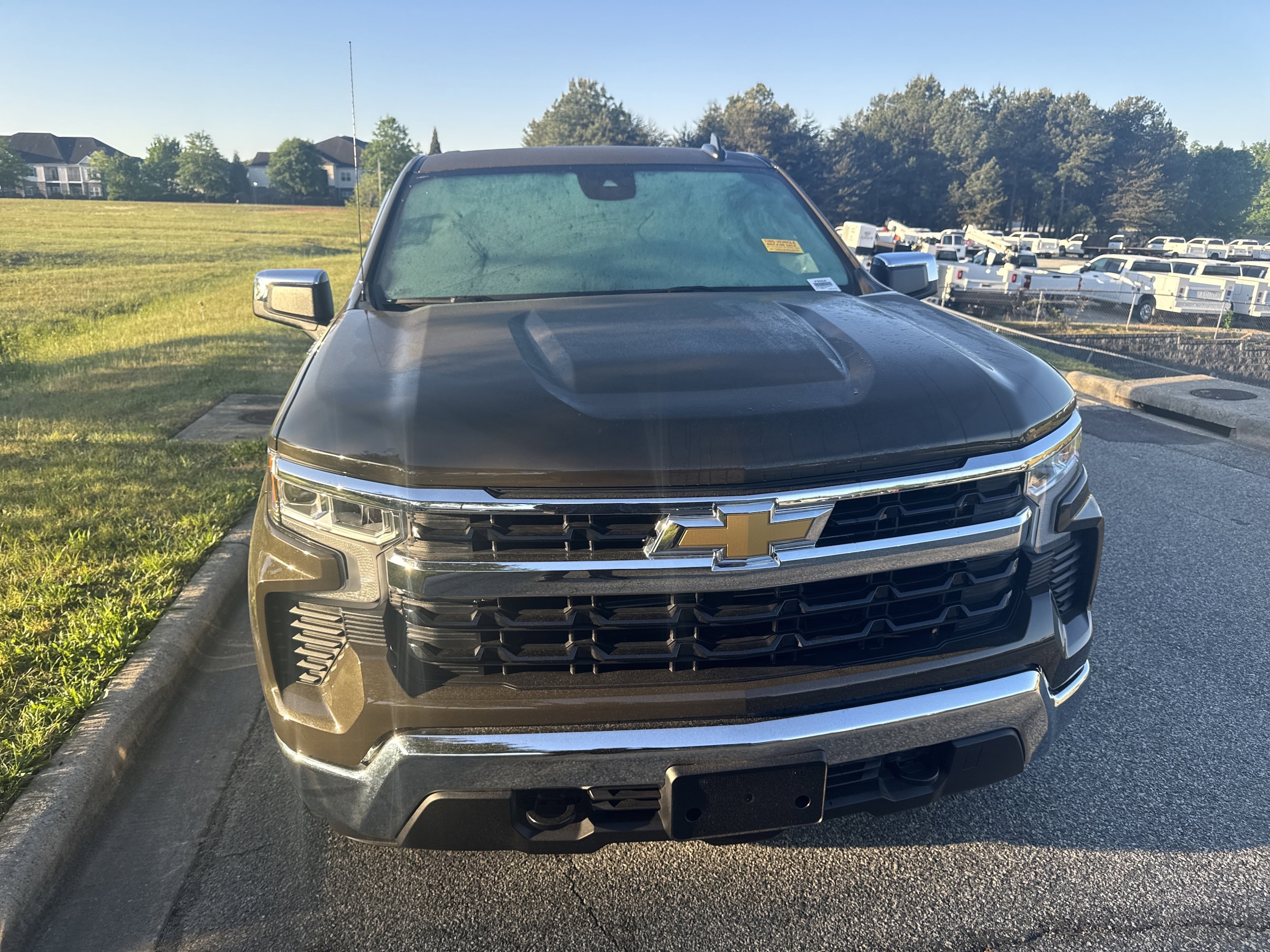 2023 Chevrolet Silverado 1500 LT photo 5