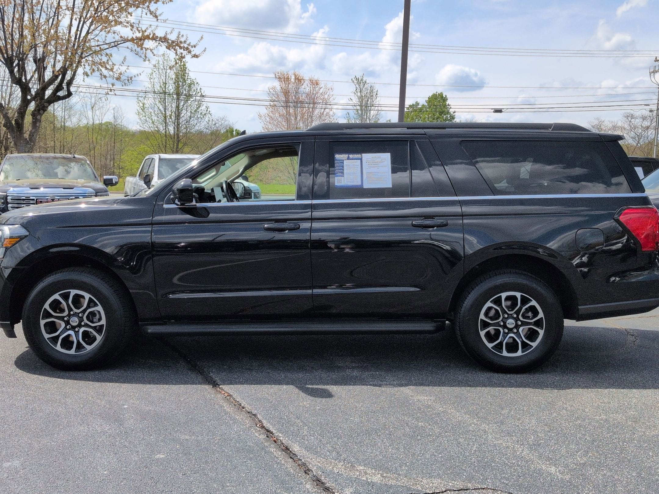 2024 Ford Expedition Max XLT photo 5