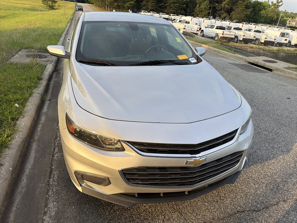 Used 2017 Chevrolet Malibu LT Sedan