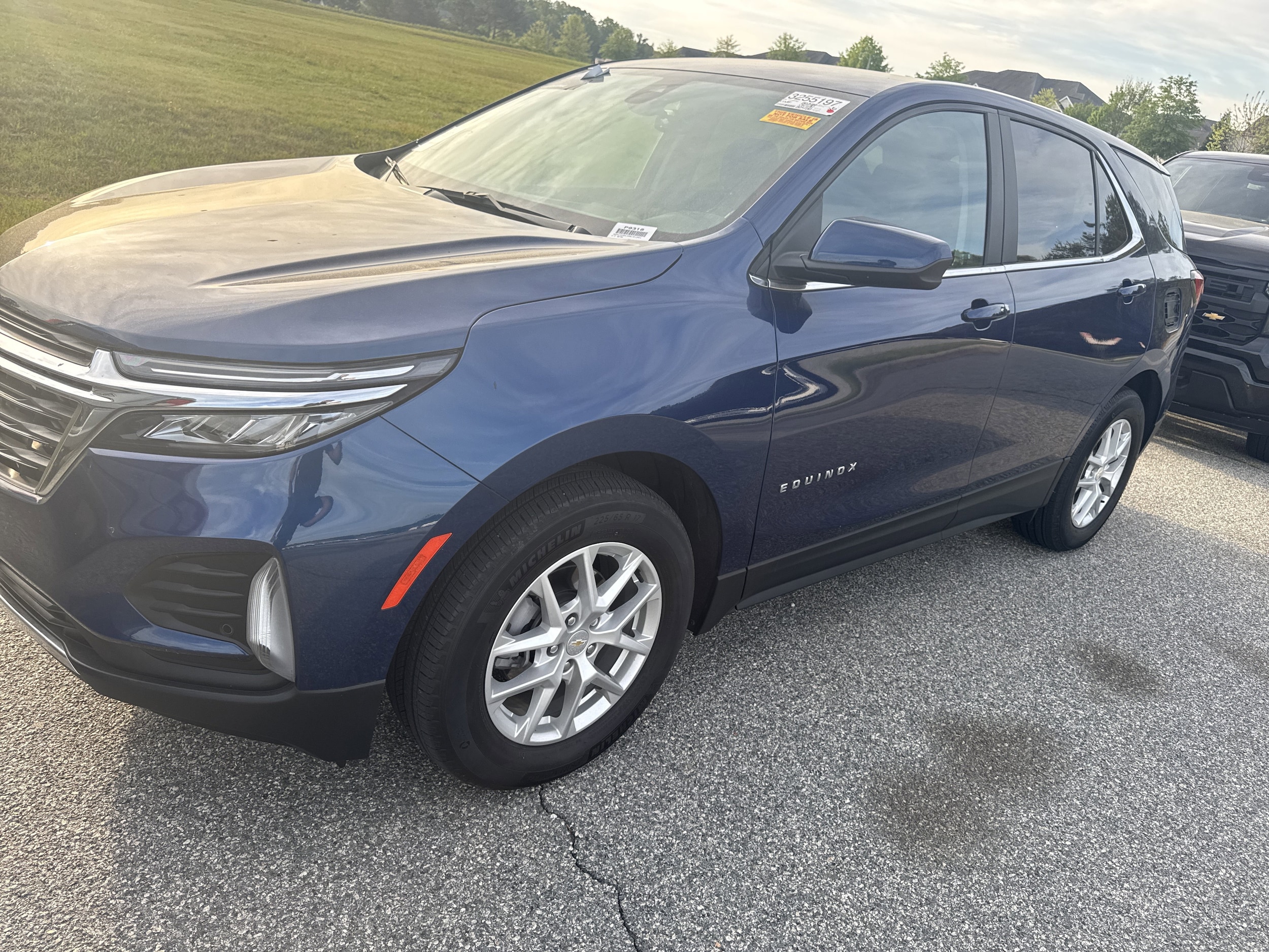 2023 Chevrolet Equinox LT photo 5
