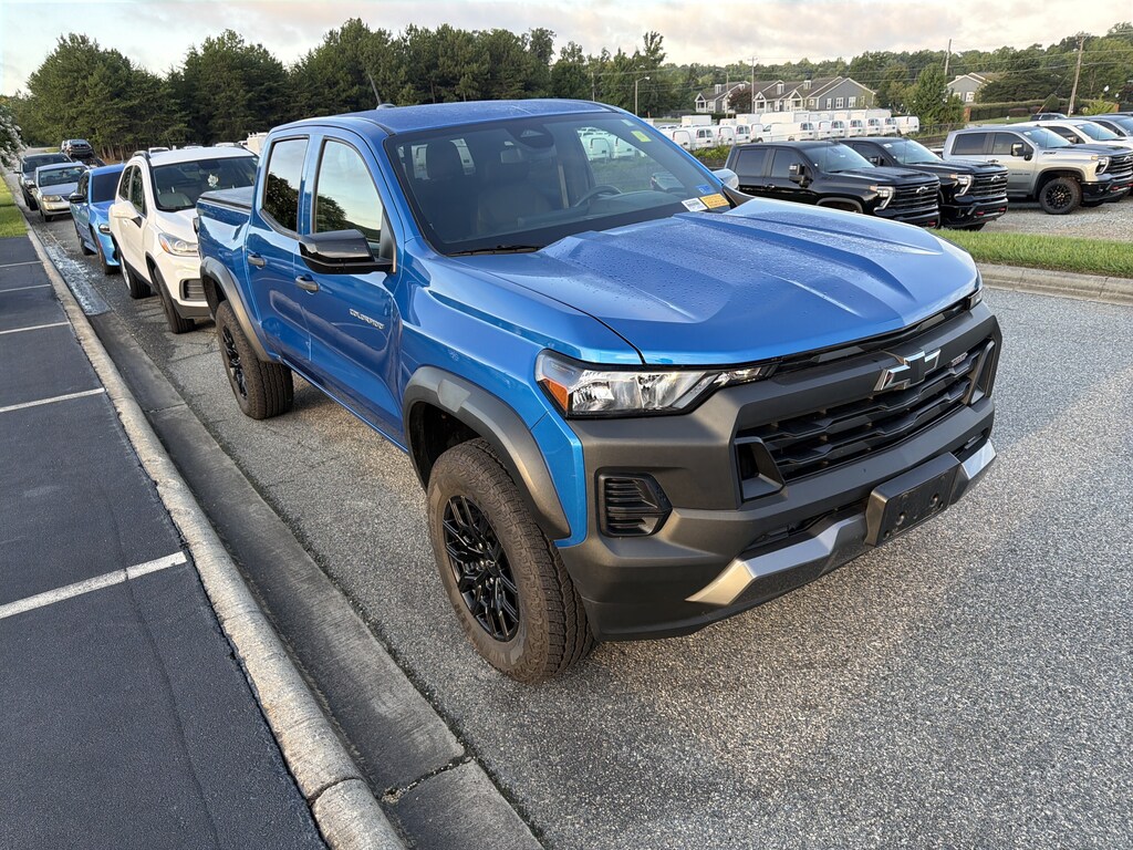 Used 2024 Chevrolet Colorado Pickup
