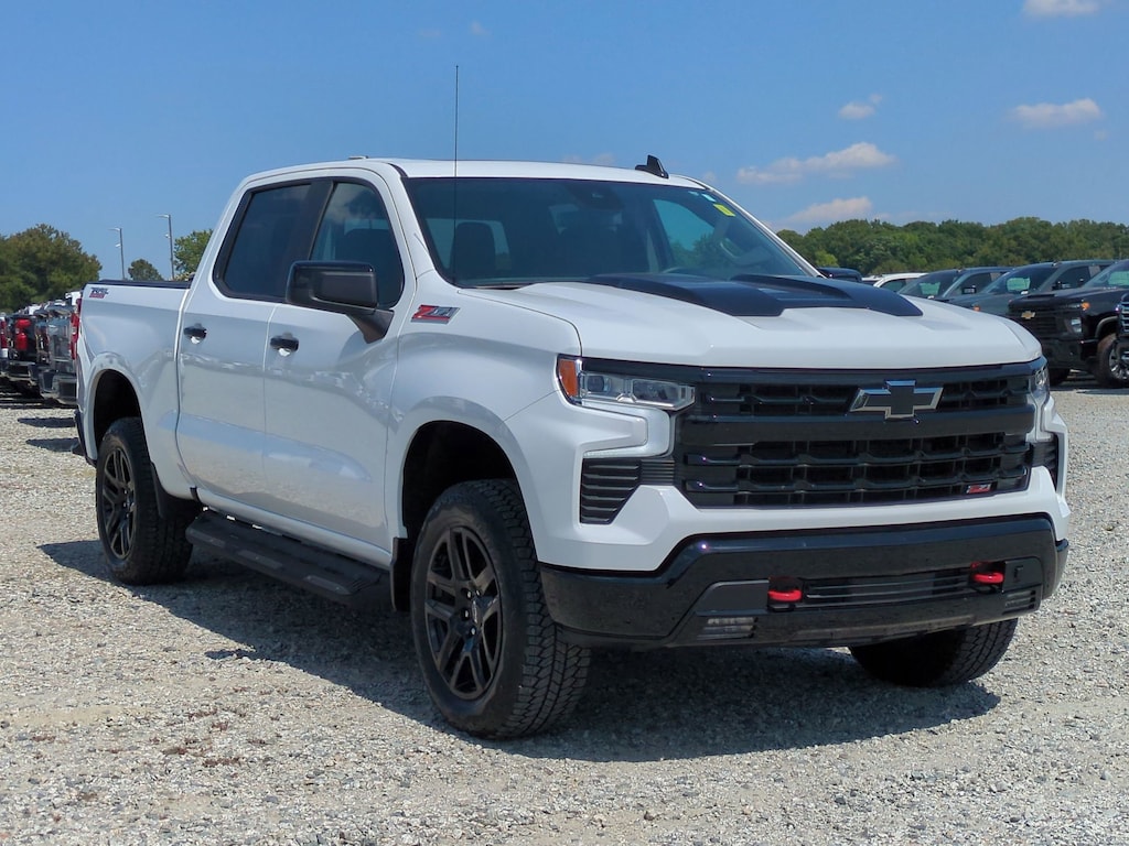 Used 2025 Chevrolet Silverado 1500 LT Trail Boss Pickup