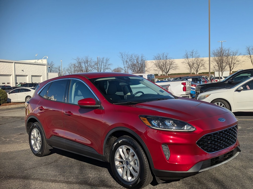 Used 2020 Ford Escape SE SUV