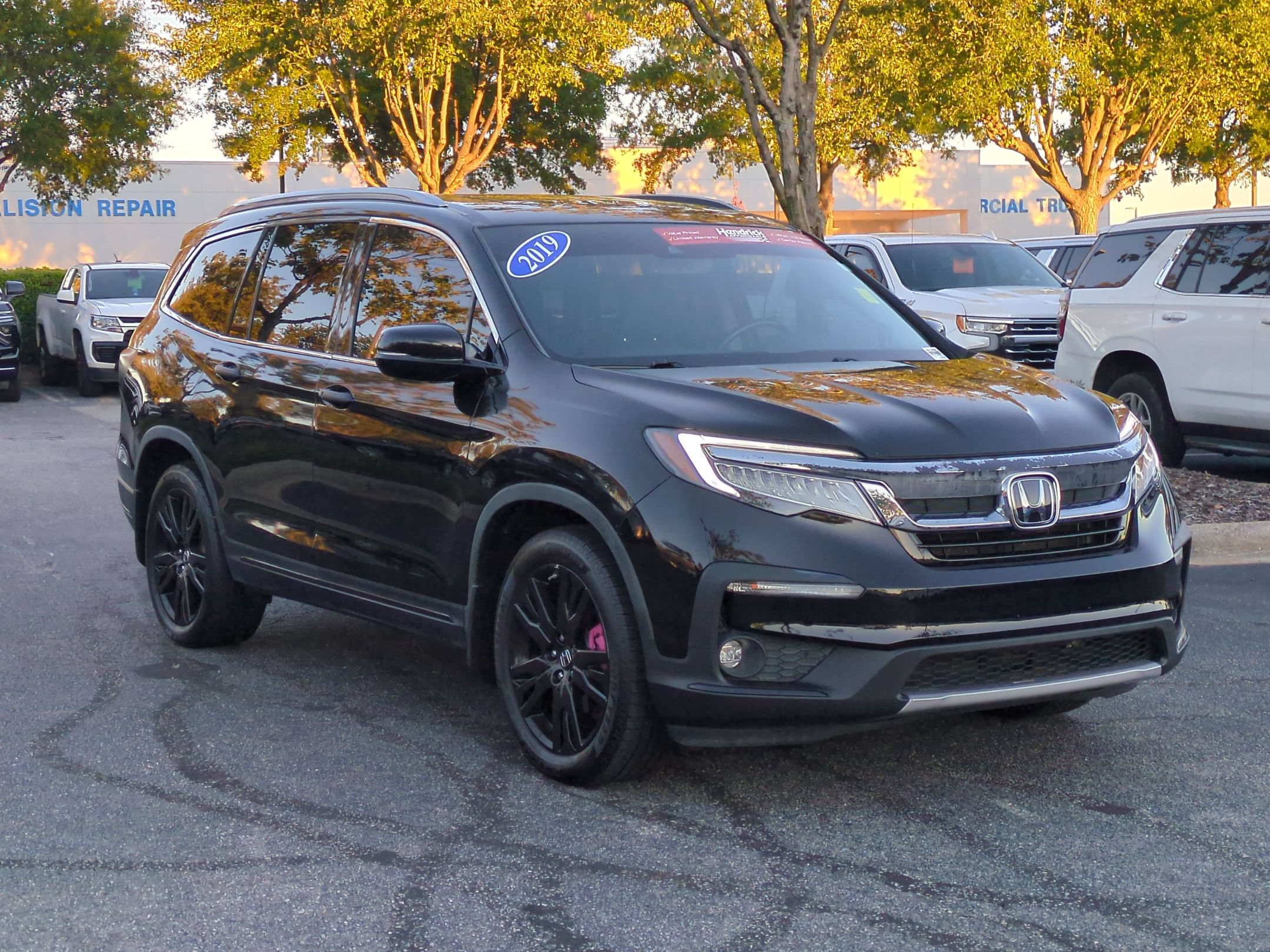 Used 2019 Honda Pilot Touring 7-Passenger SUV