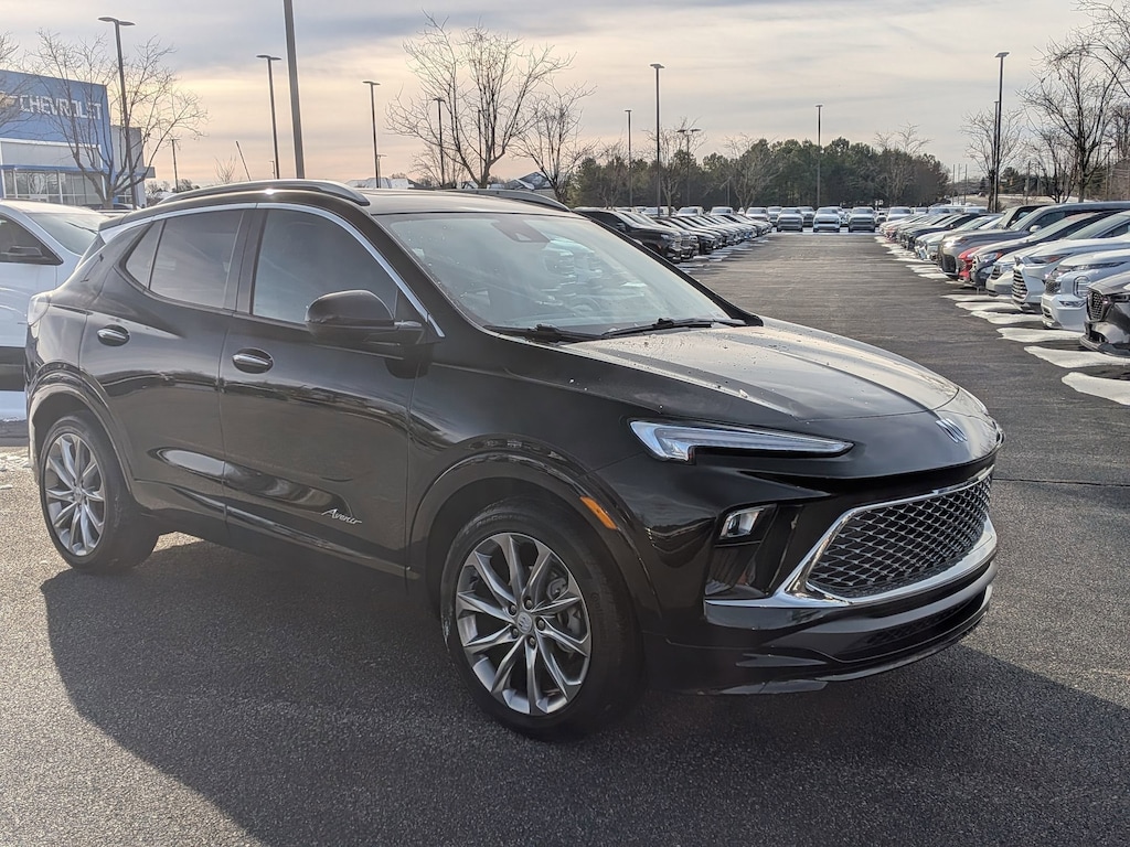 Certified 2024 Buick Encore GX Avenir SUV