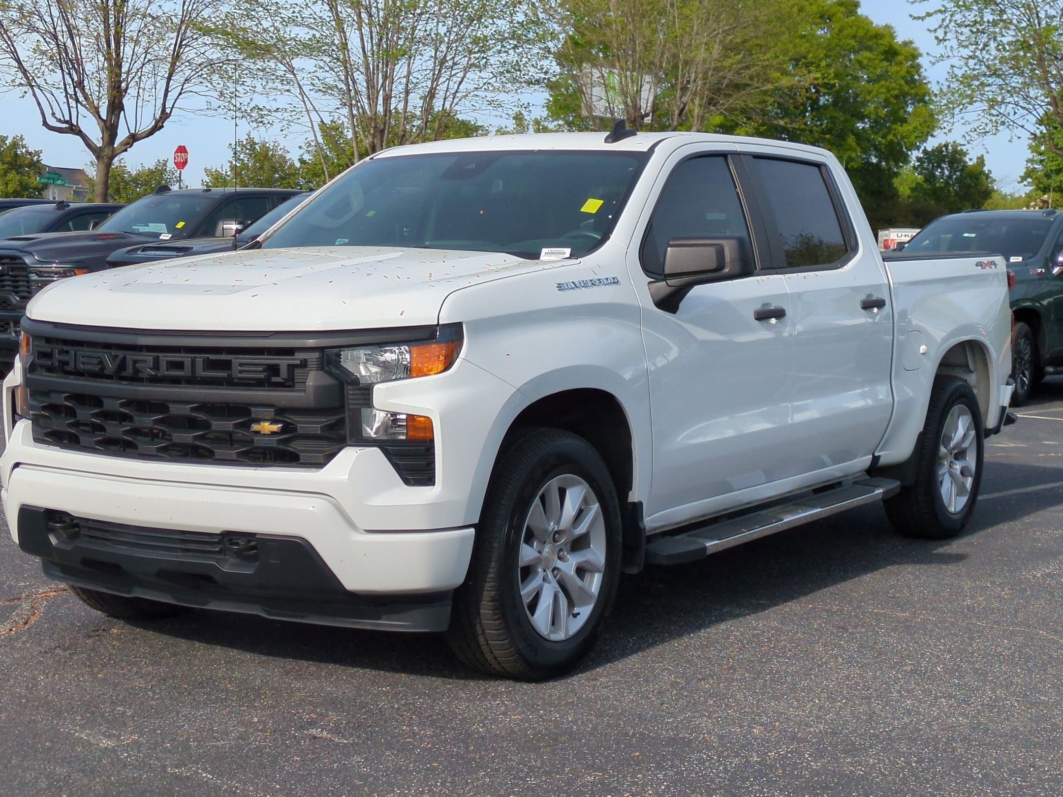 2022 Chevrolet Silverado 1500 Custom photo 4