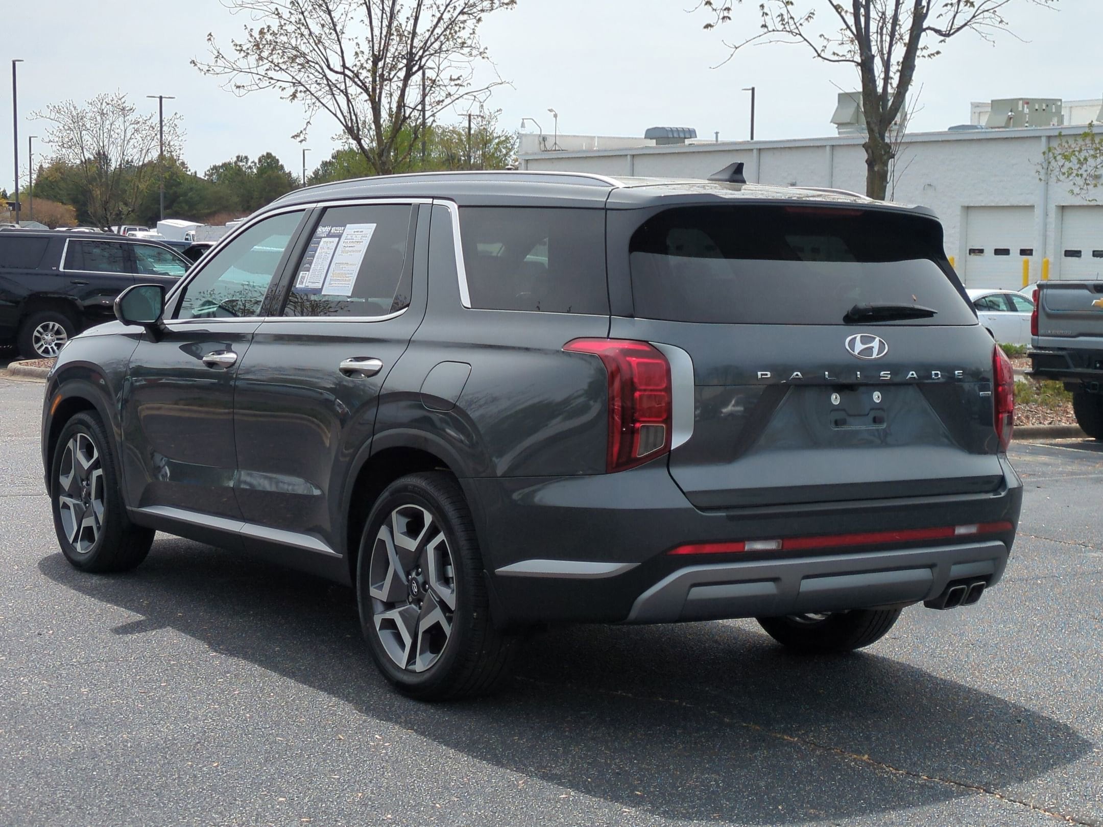 2023 Hyundai Palisade SEL photo 6
