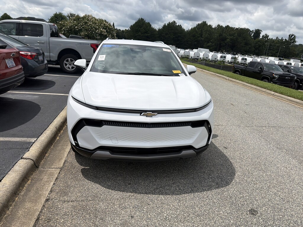 Used 2024 Chevrolet Equinox EV LT SUV