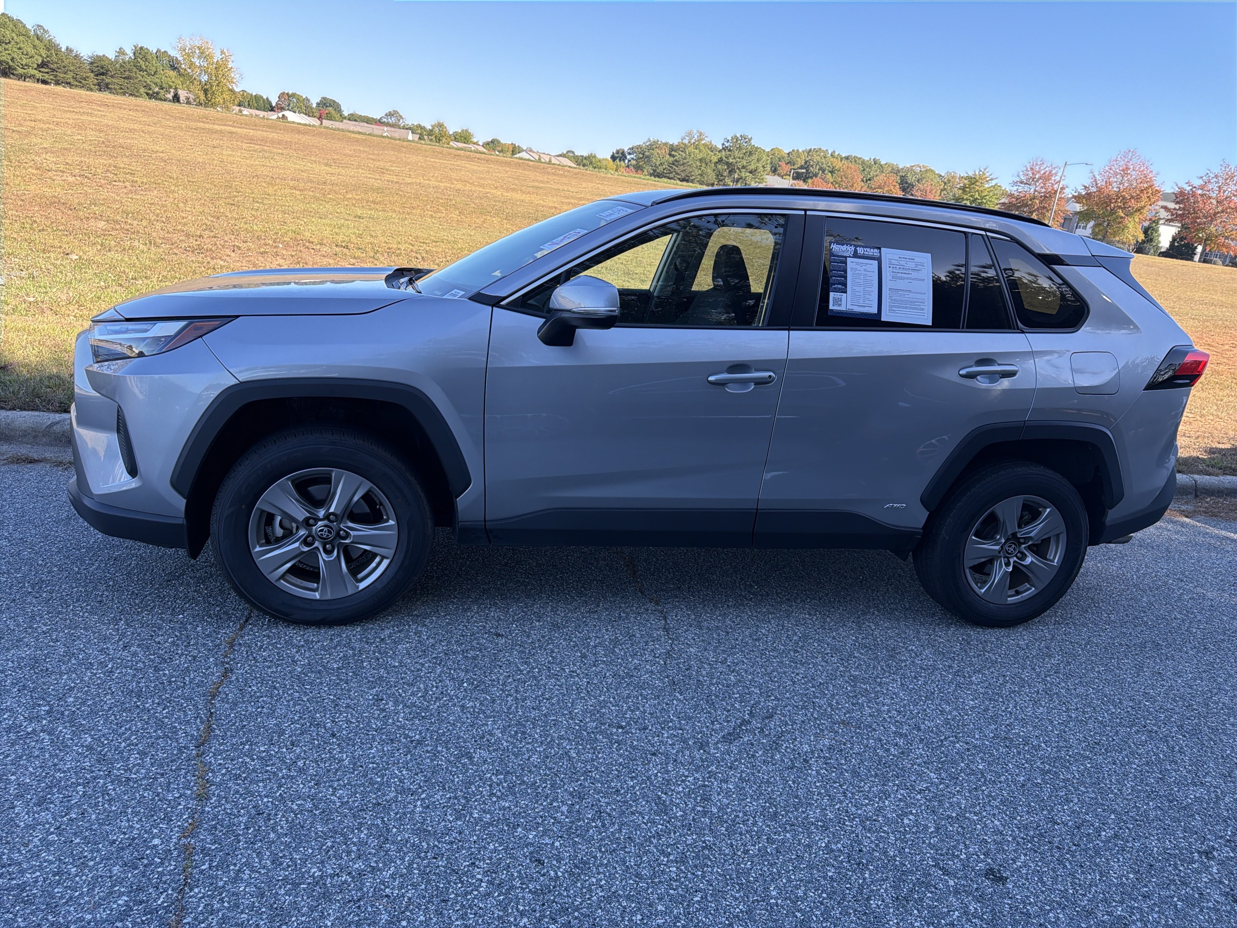 Used 2025 Toyota RAV4 Hybrid XLE SUV