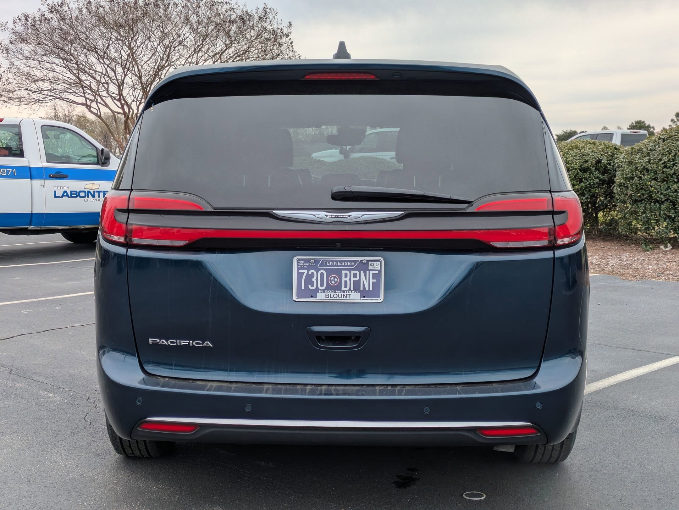 2025 Chrysler Pacifica Select photo 6