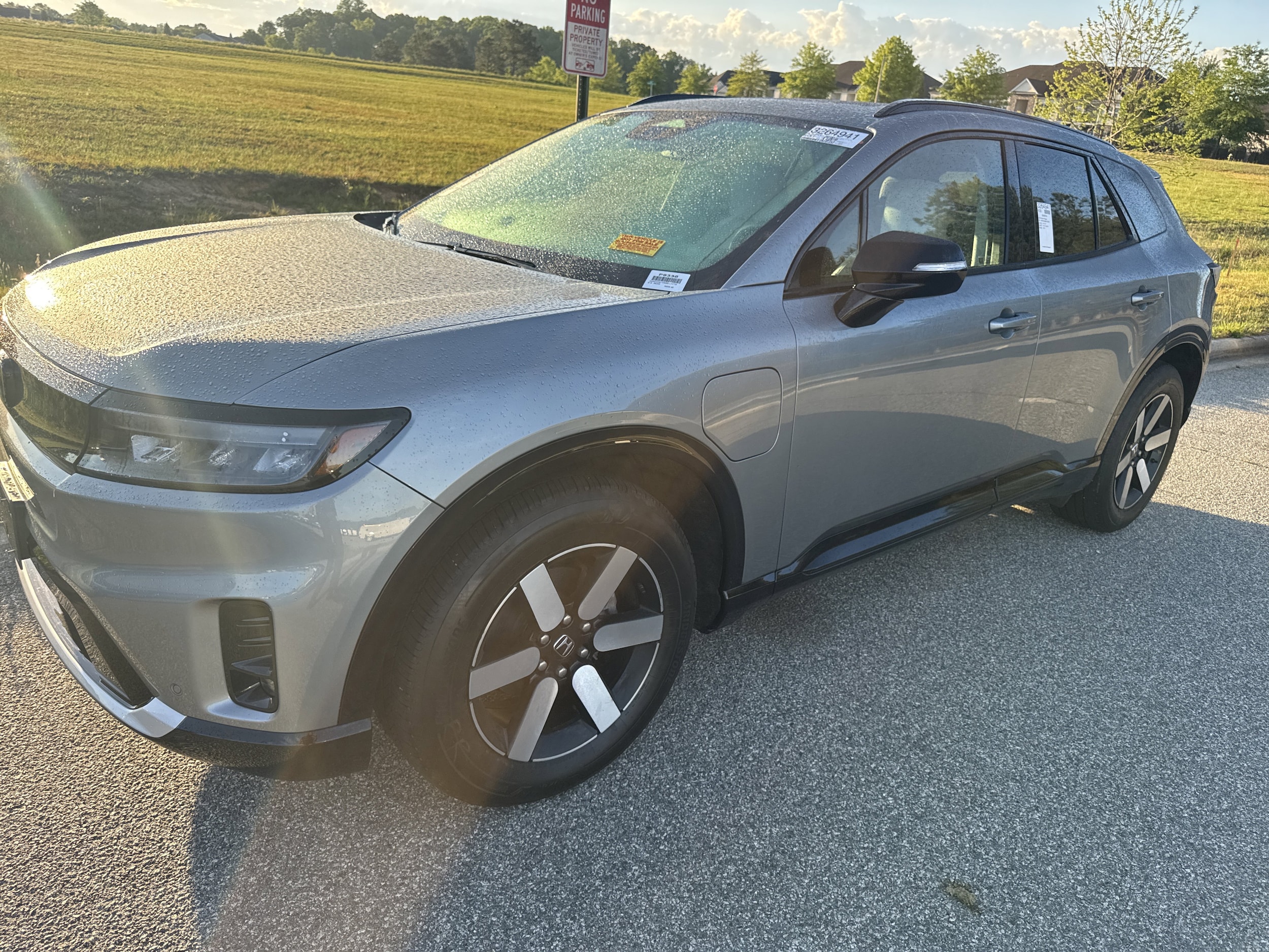 2024 Honda Prologue Touring photo 5