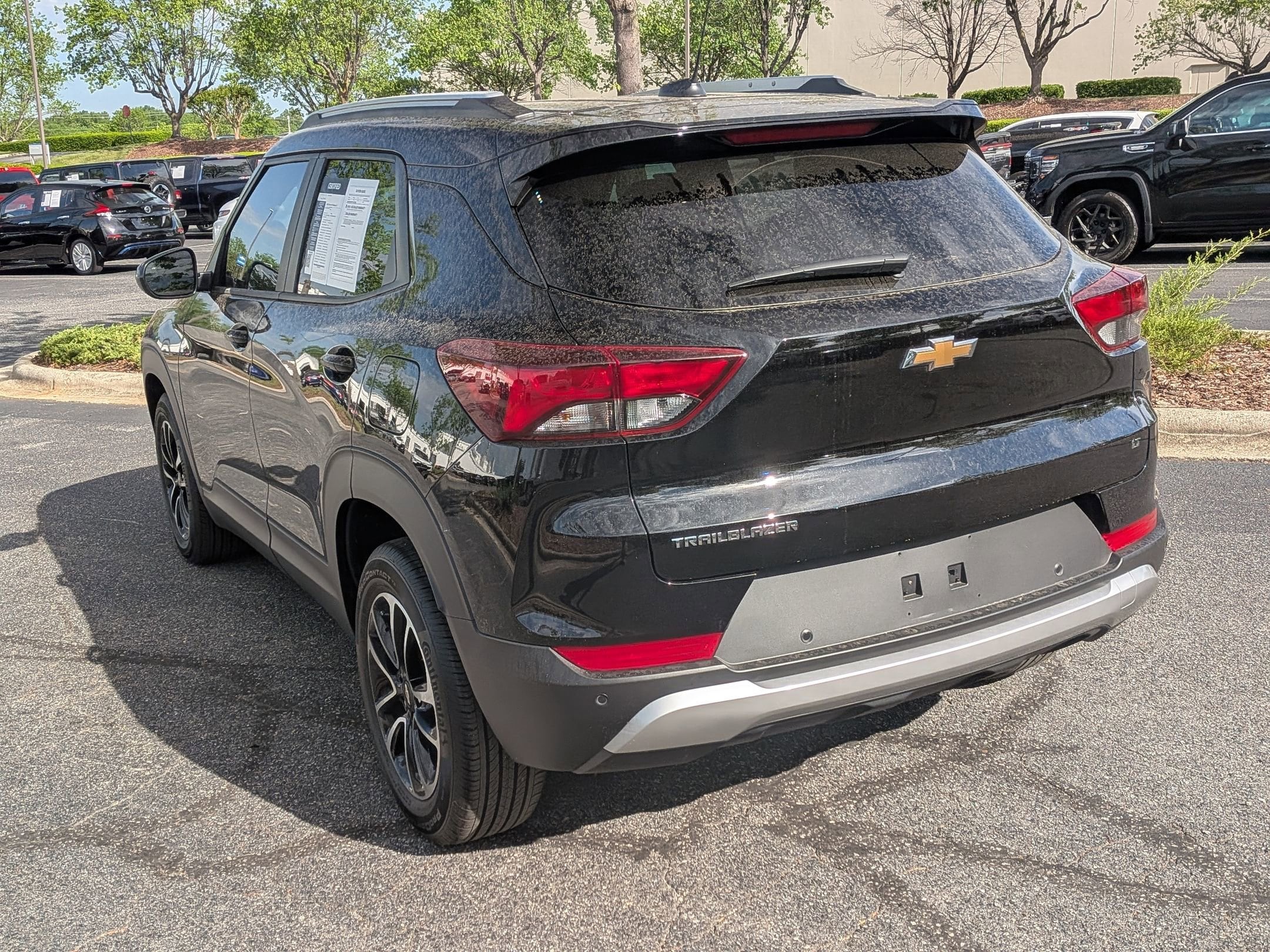 2025 Chevrolet Trailblazer LT photo 6