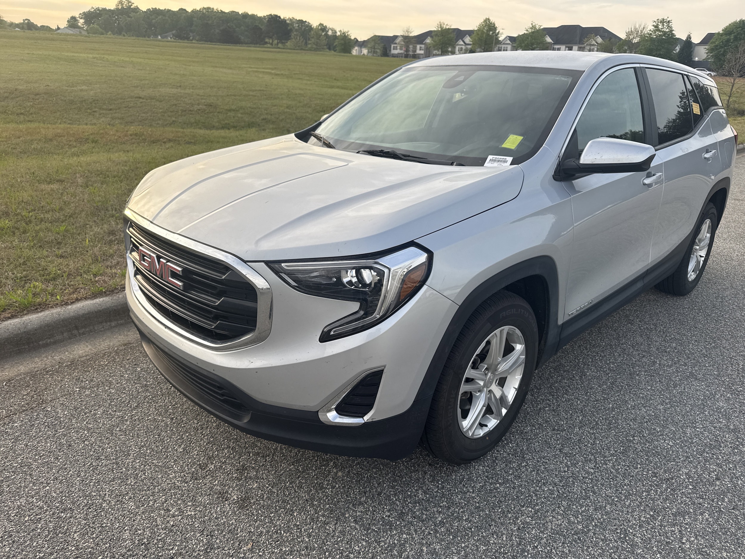 2021 GMC Terrain SLE photo 5