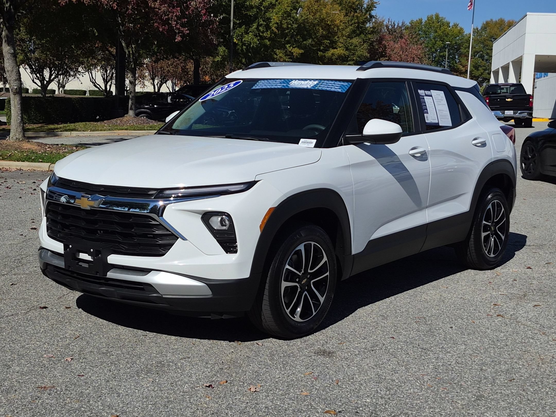 Used 2025 Chevrolet Trailblazer LT SUV