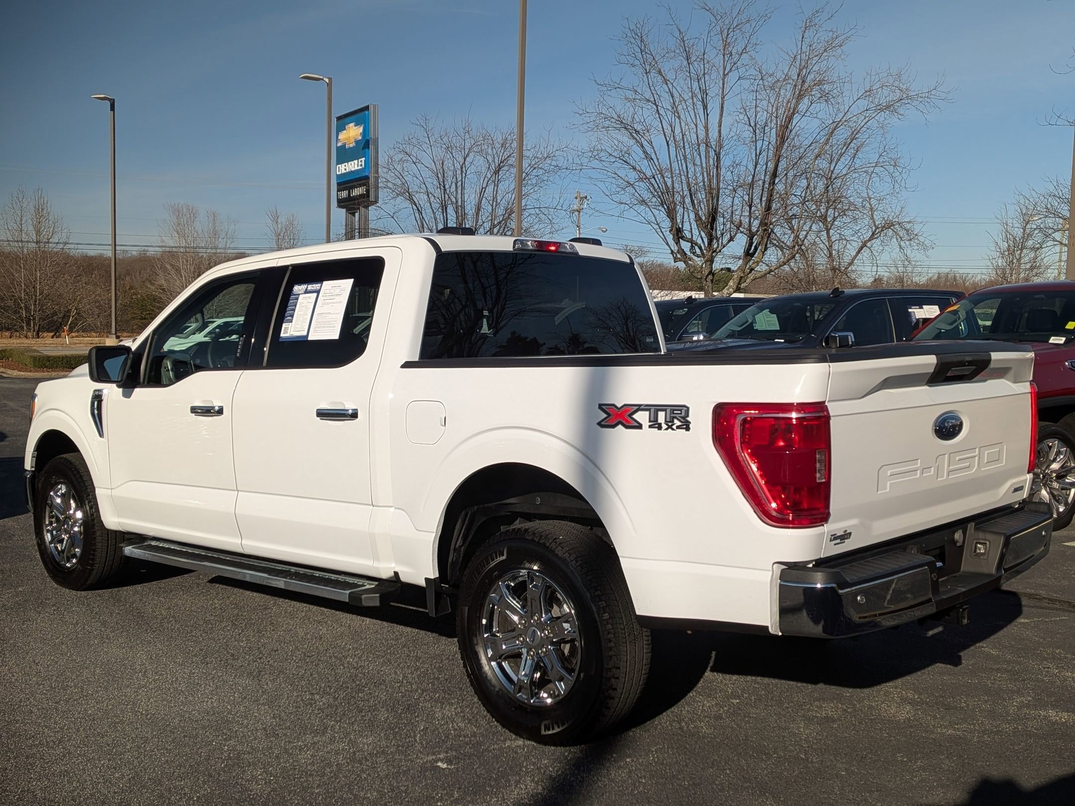 2023 Ford F-150 XLT photo 5