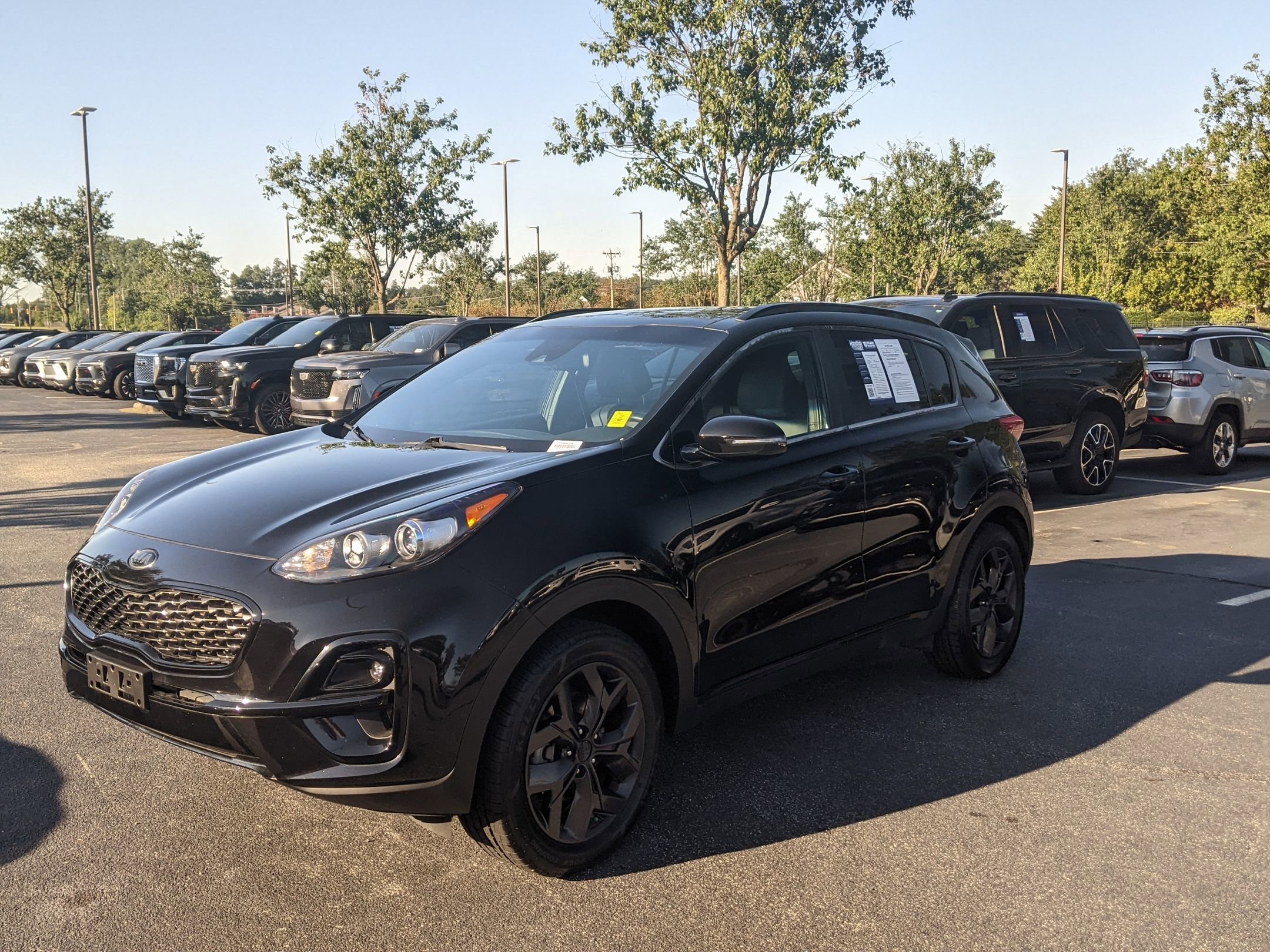 2022 Kia Sportage Nightfall Edition photo 2