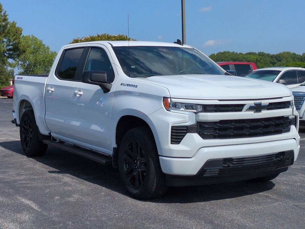 Used 2024 Chevrolet Silverado 1500 RST Pickup