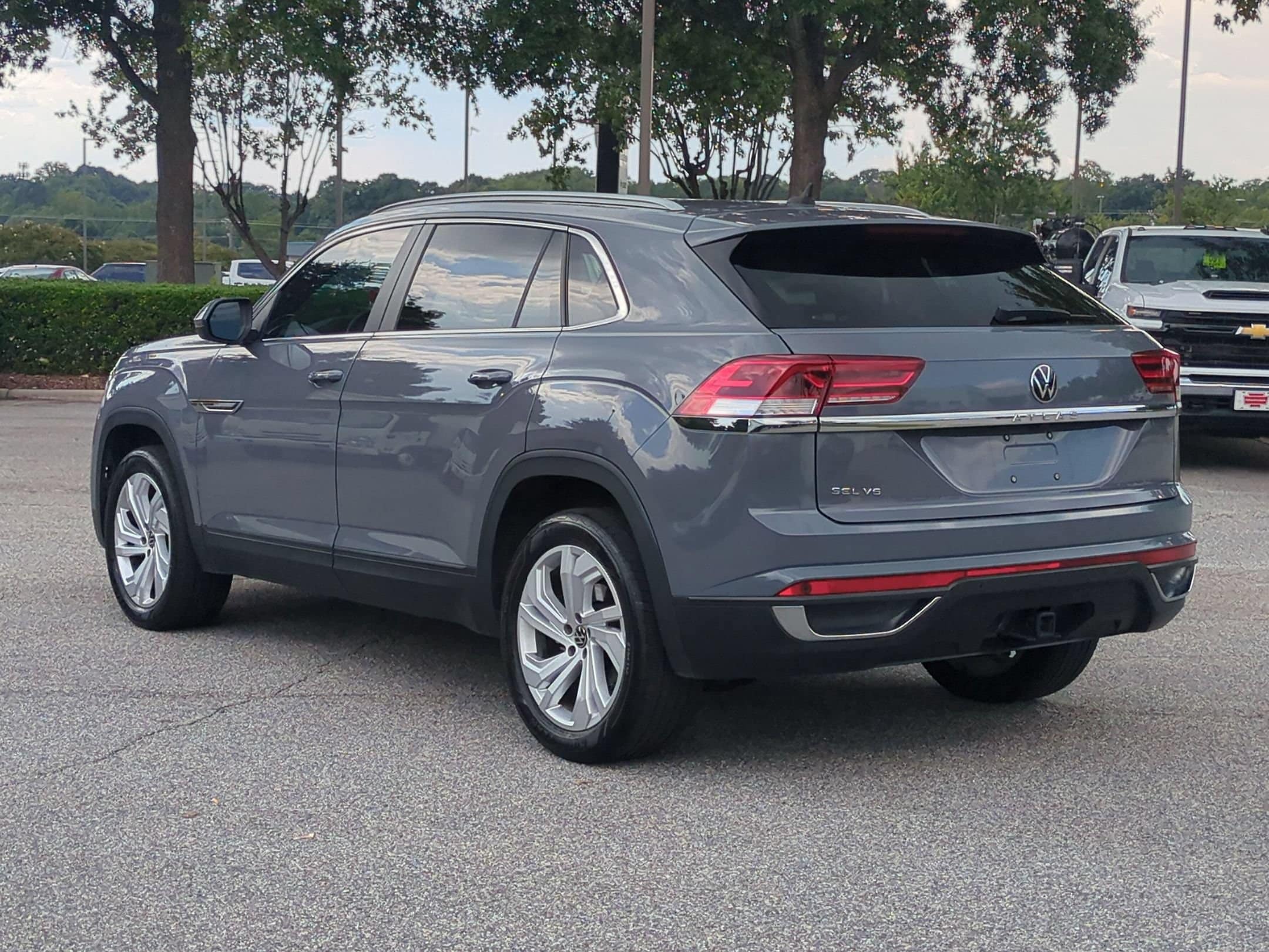 Volkswagen Atlas Cross Sport 3.6L V6 SEL