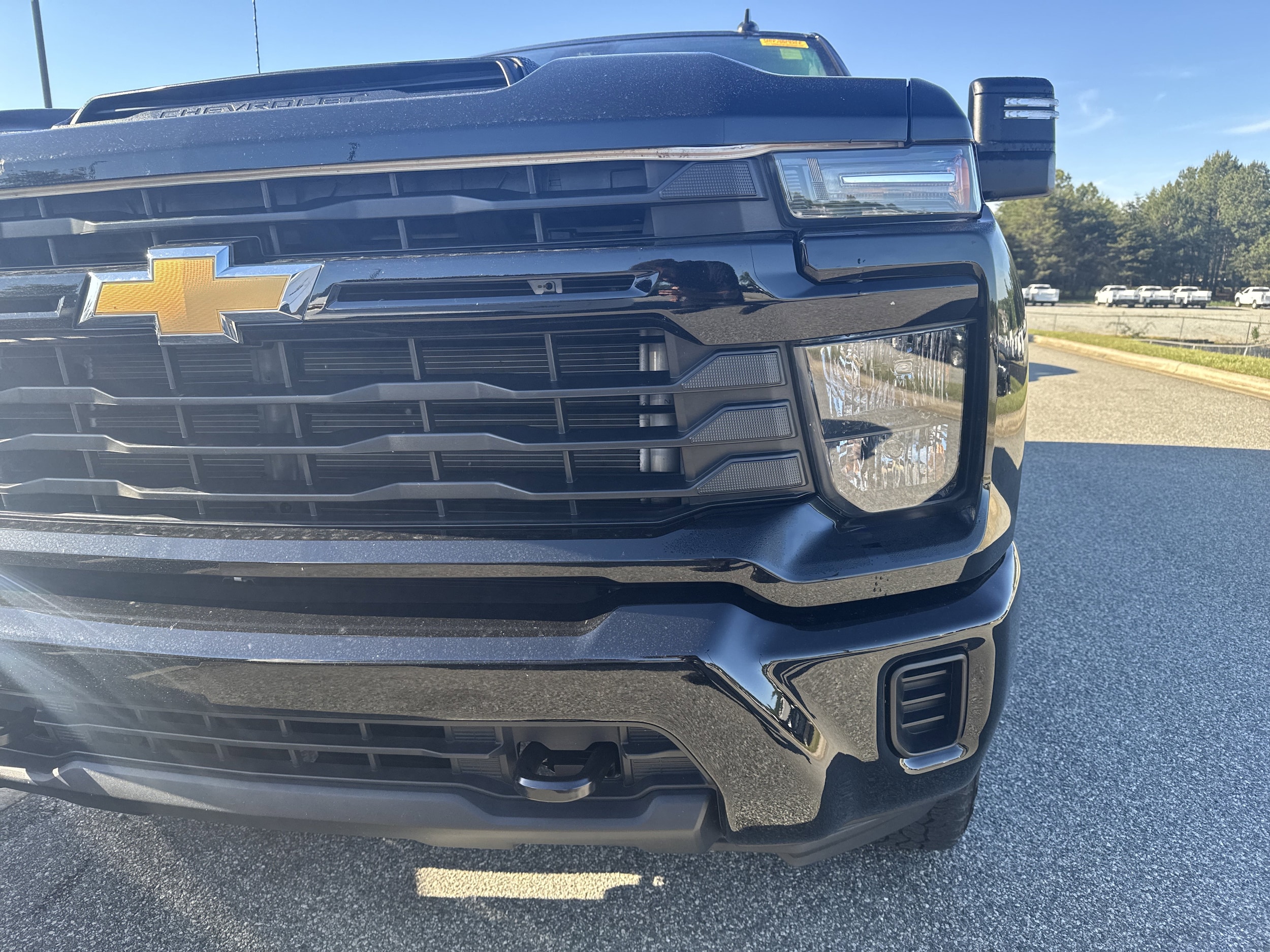 2024 Chevrolet Silverado 2500HD Custom photo 5