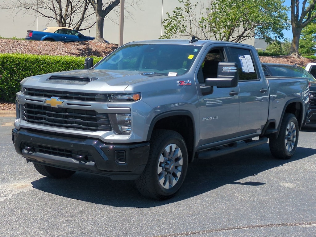 Used 2025 Chevrolet Silverado 2500HD Custom Pickup