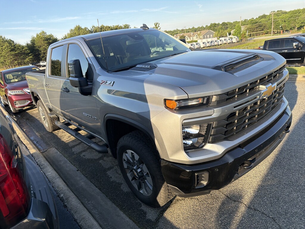 Certified 2025 Chevrolet Silverado 2500HD Custom Pickup
