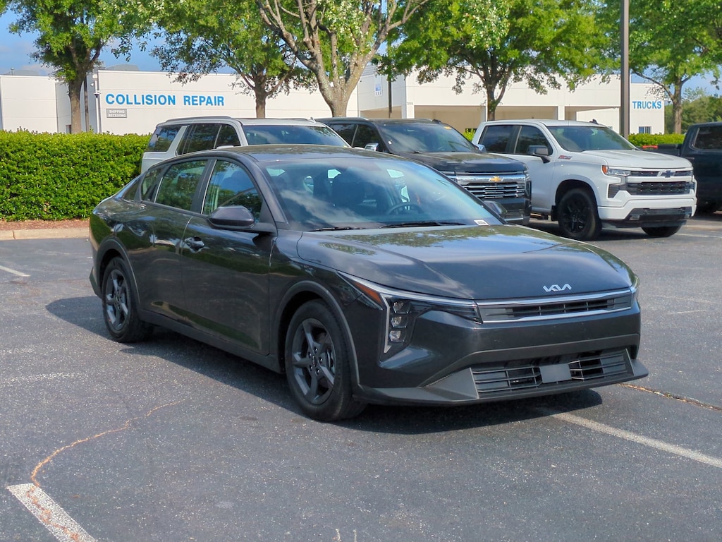 Used 2025 Kia K4 LXS Sedan