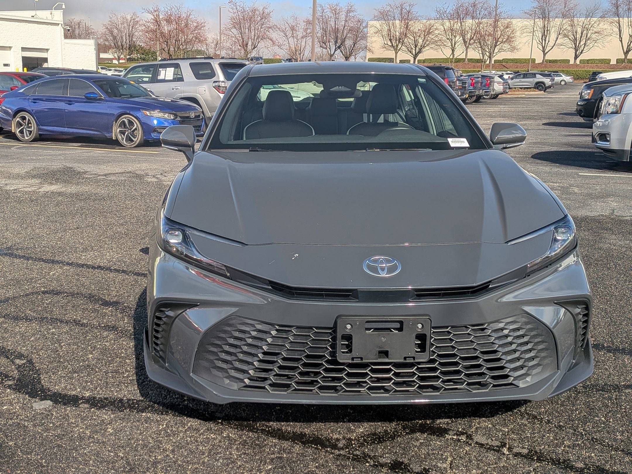 2025 Toyota Camry SE photo 2