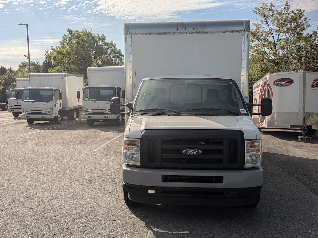 Used 2024 Ford E-Series Cutaway Specialty
