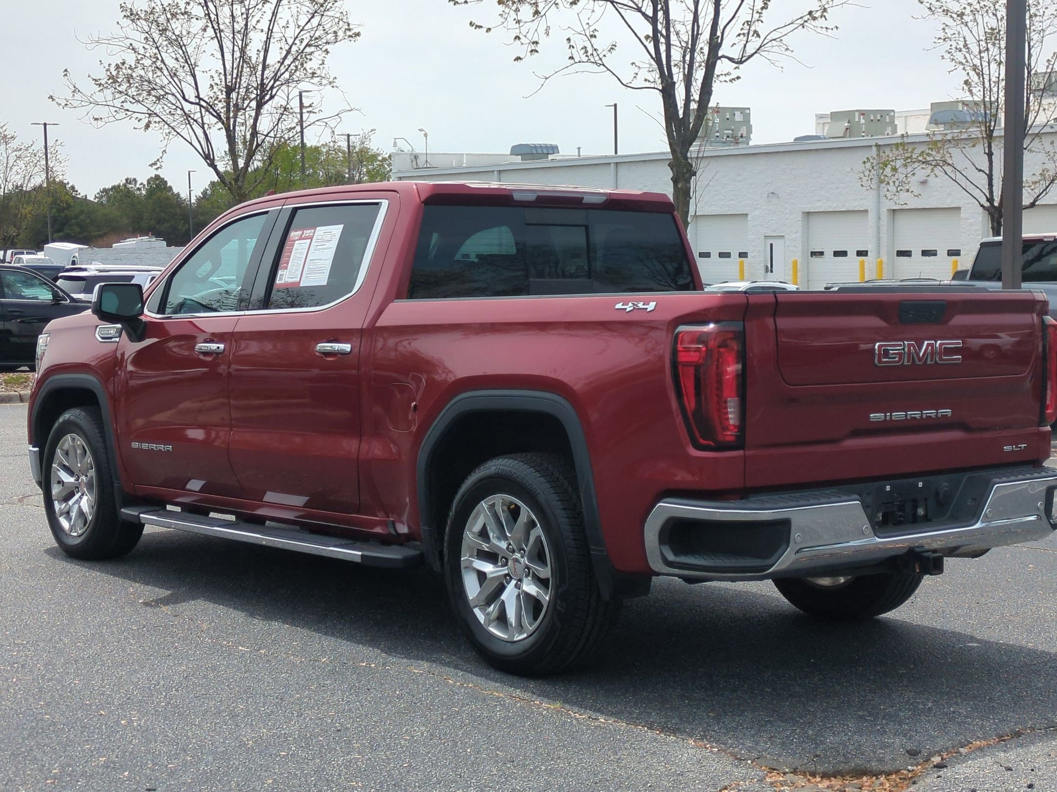2019 GMC Sierra 1500 SLT photo 6