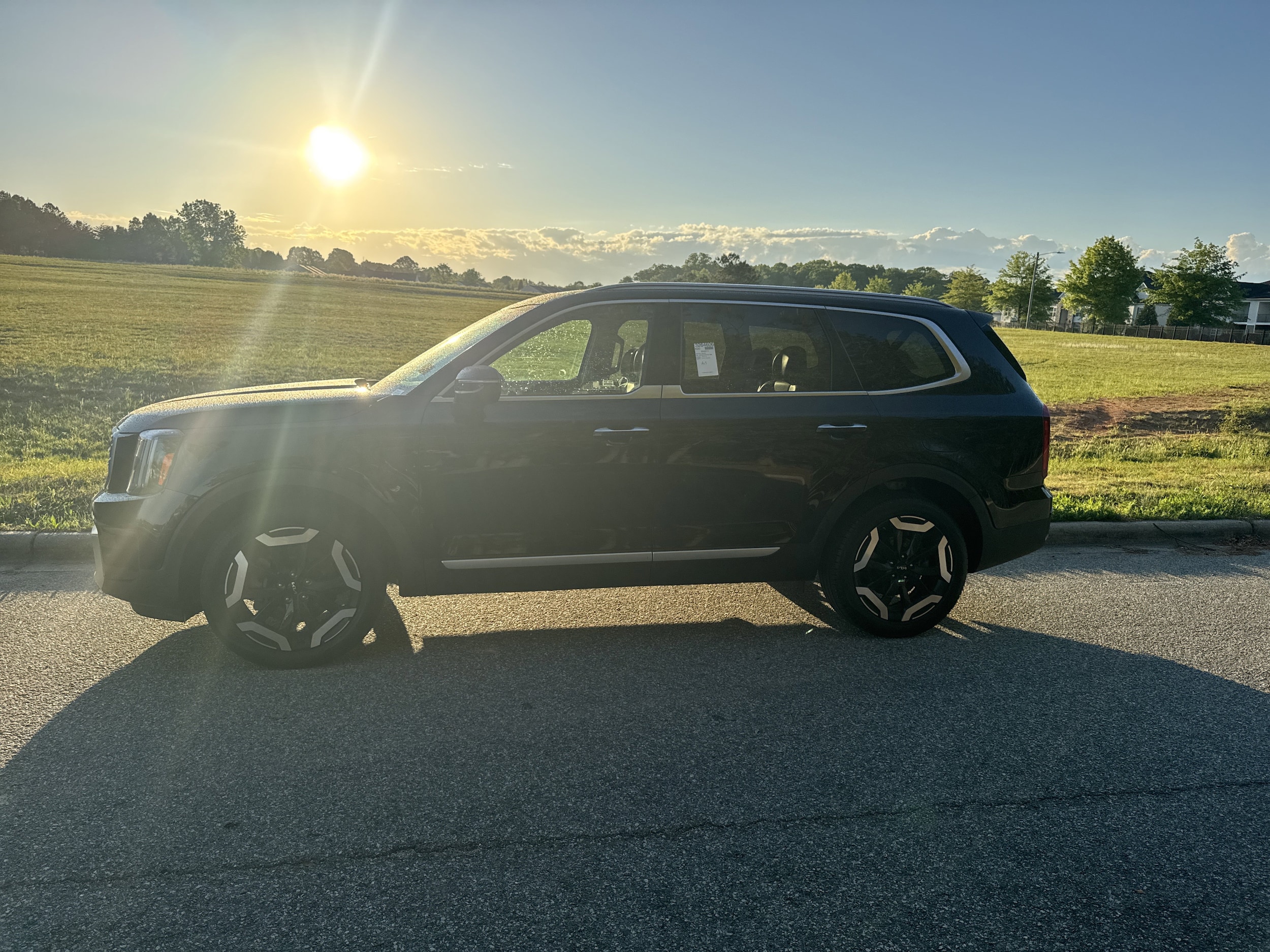 2025 Kia Telluride S photo 6