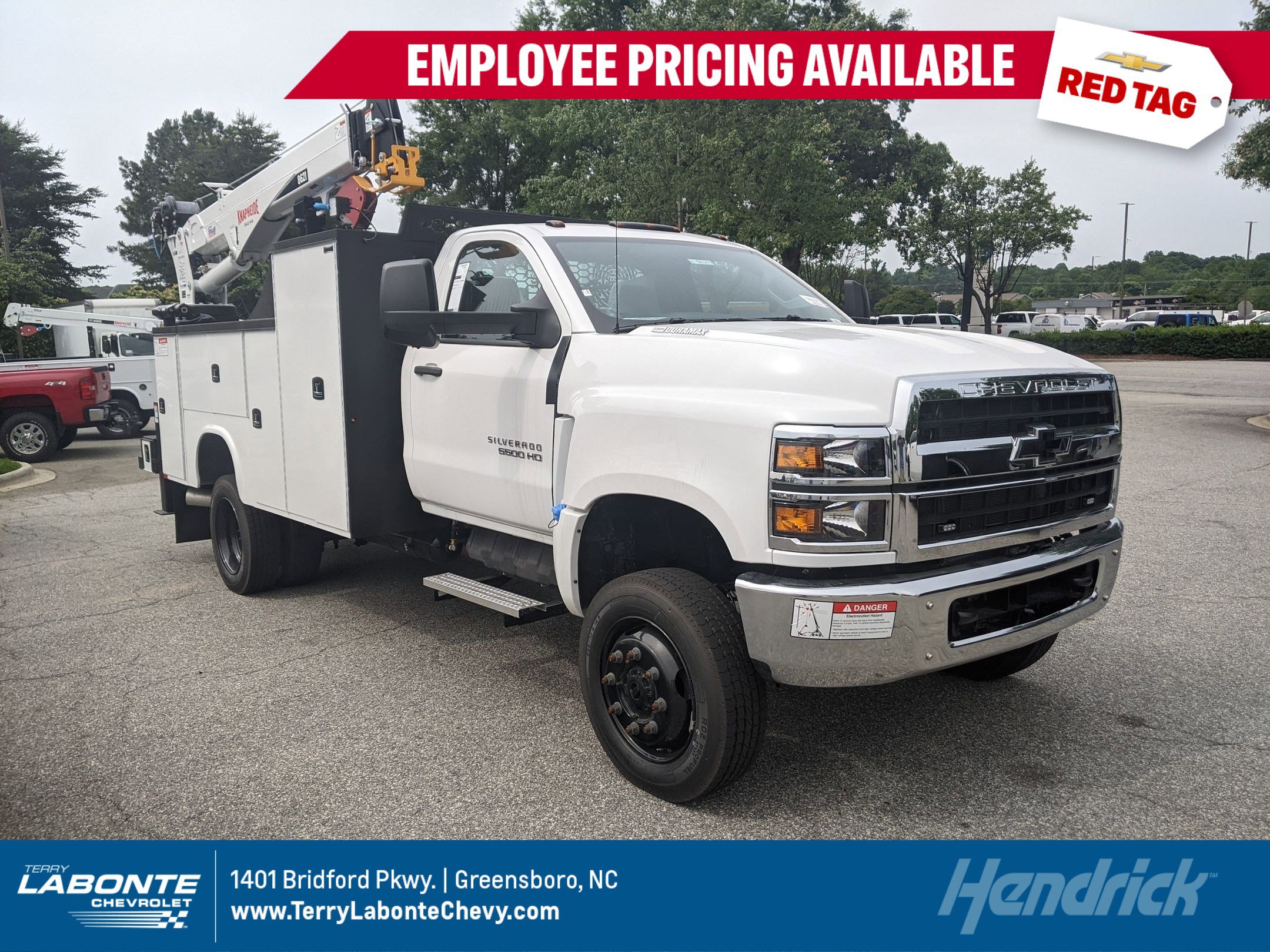 2024 Chevrolet Silverado 4500 Medium Duty Chassis Cab Work Truck's photo