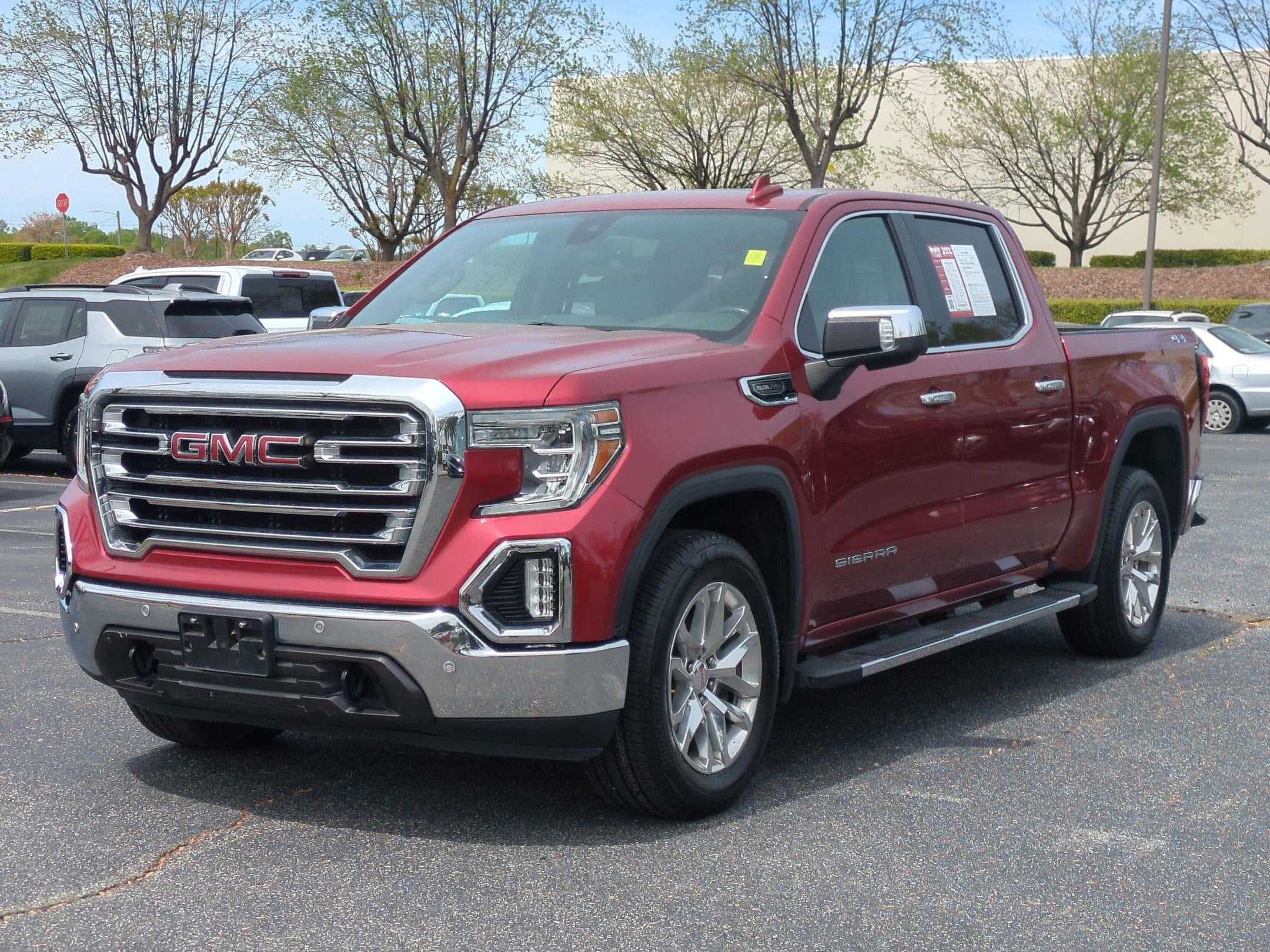 2019 GMC Sierra 1500 SLT photo 4