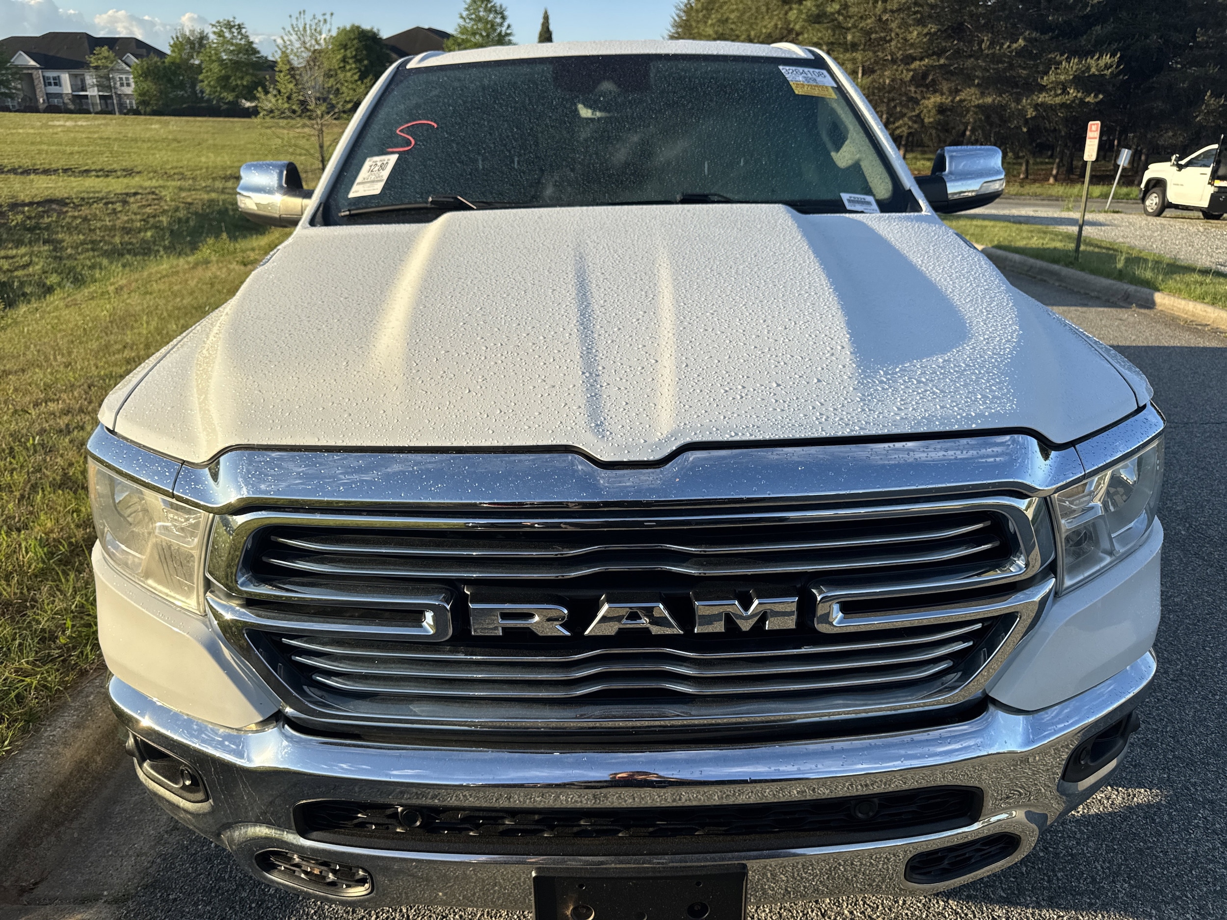 2022 Ram 1500 Laramie photo 2