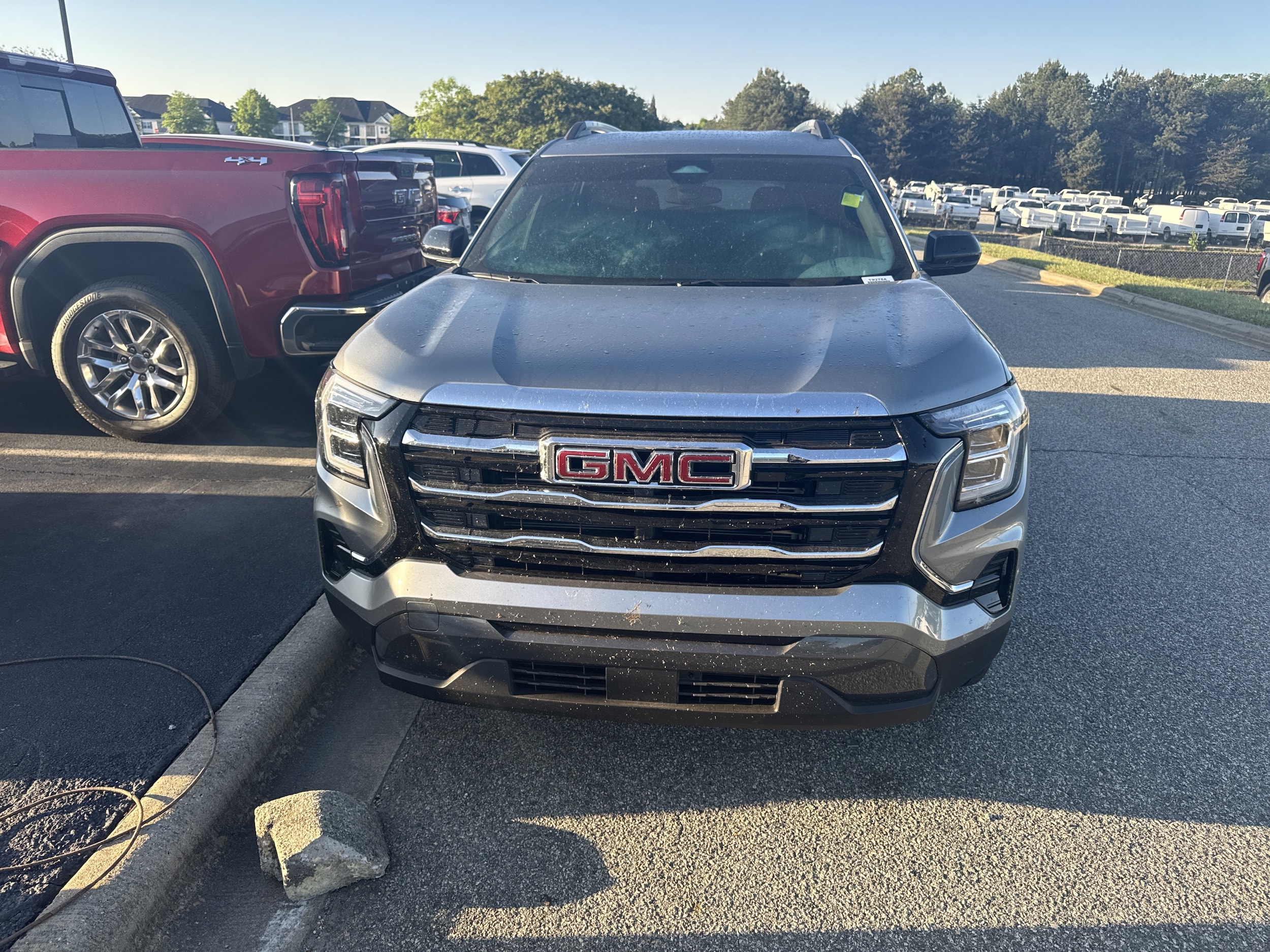 2025 GMC Terrain AWD Elevation photo 3