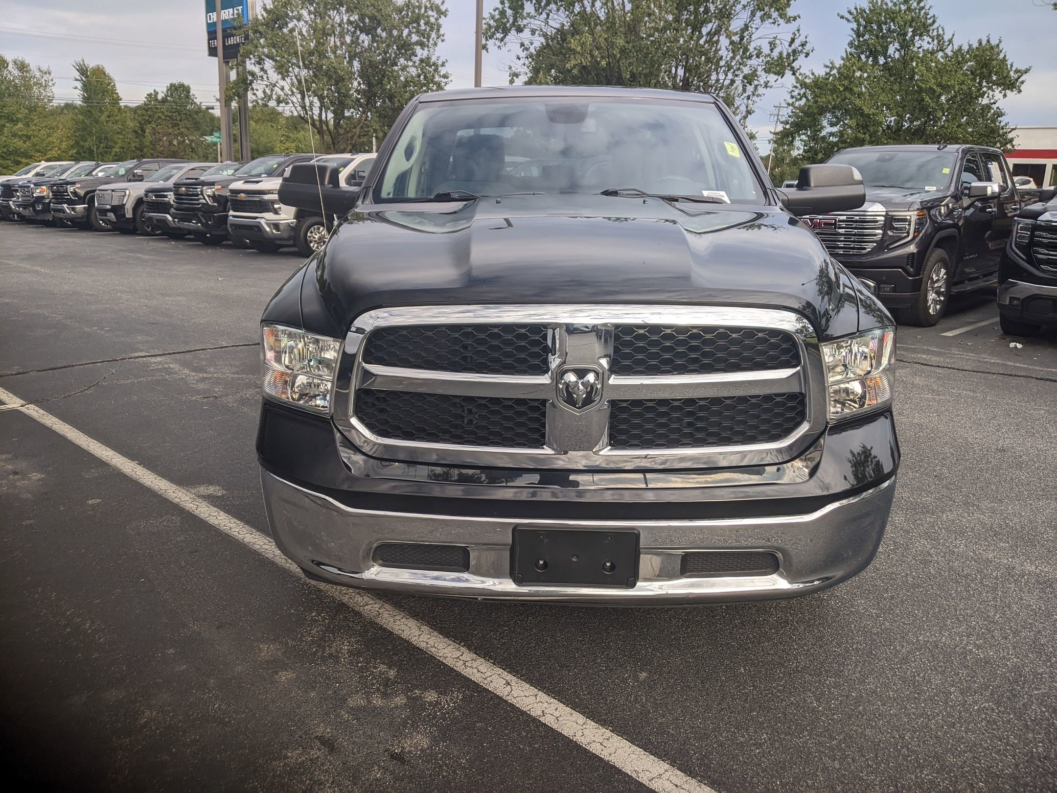 2023 Ram 1500 Classic SLT photo 2