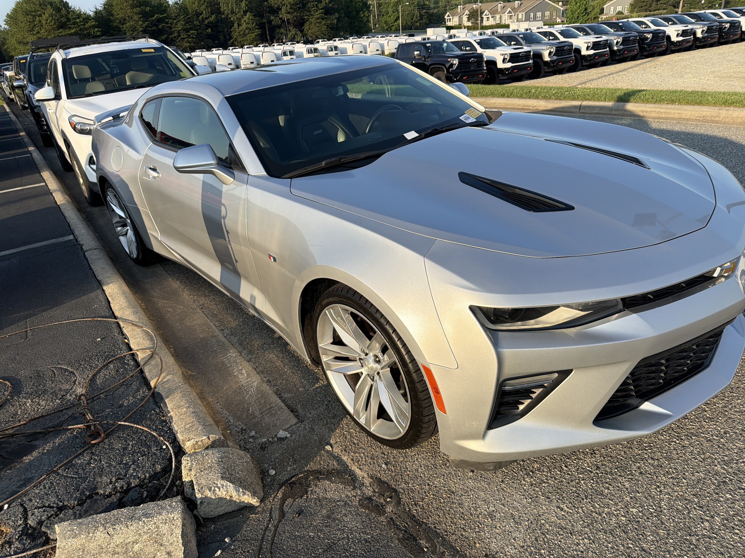 ガンマ350 γ350 カーペンター シルバー/ホワイト Used 2018 Chevrolet Camaro For Sale in Greensboro, NC VIN
