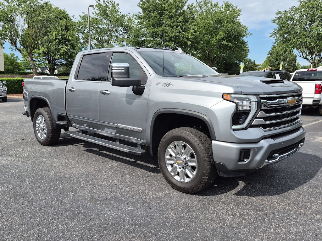 Used 2024 Chevrolet Silverado 2500HD High Country Pickup