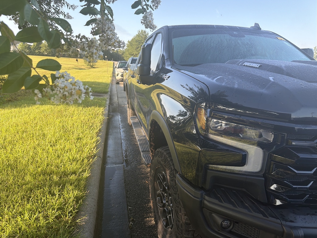 Used 2024 Chevrolet Silverado 1500 ZR2 Pickup