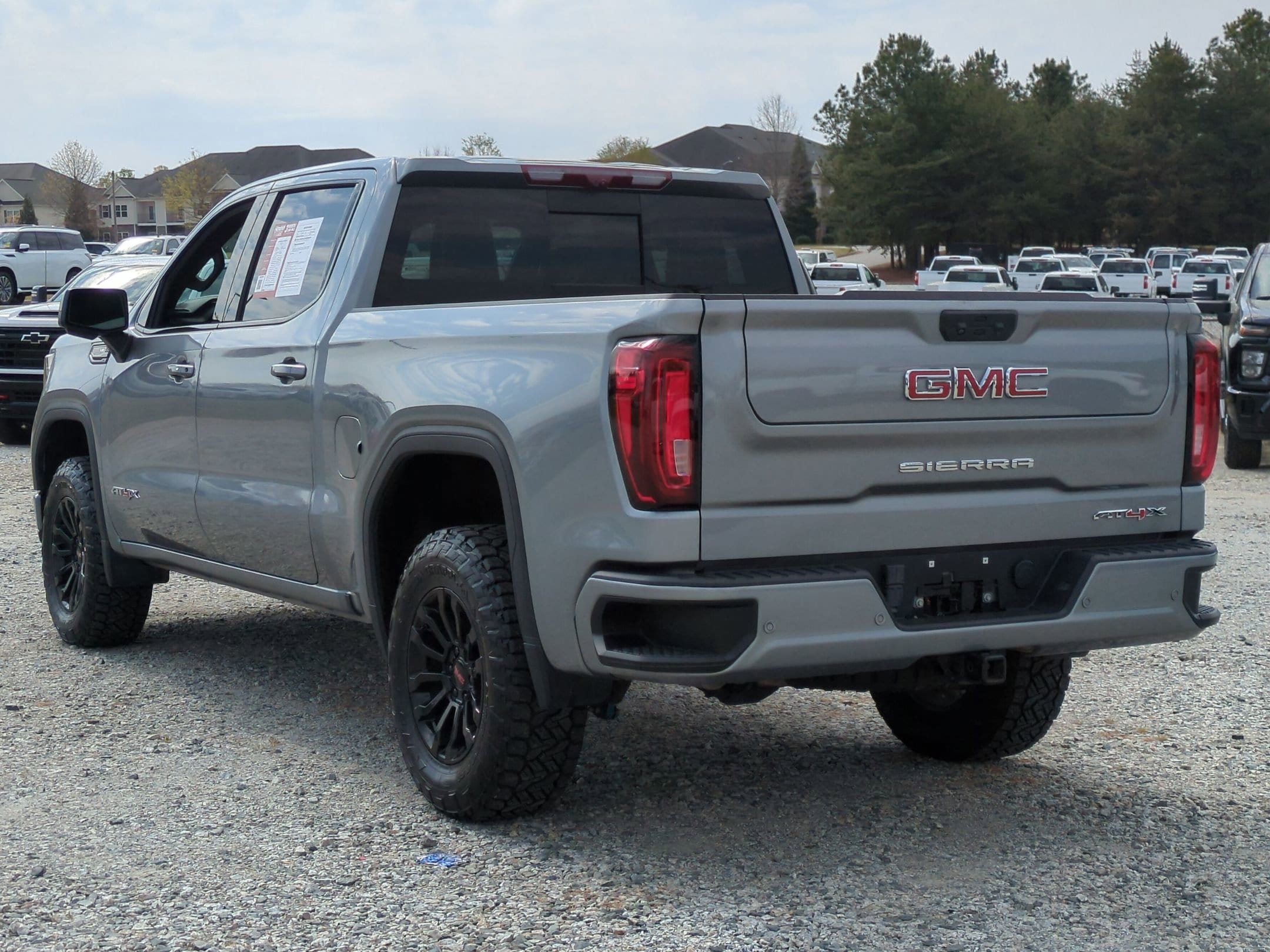 2023 GMC Sierra 1500 AT4X photo 5
