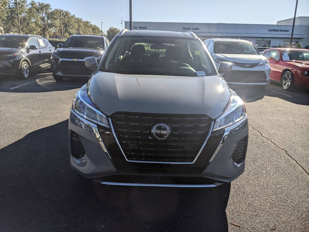 Used 2023 Nissan Kicks SV SUV