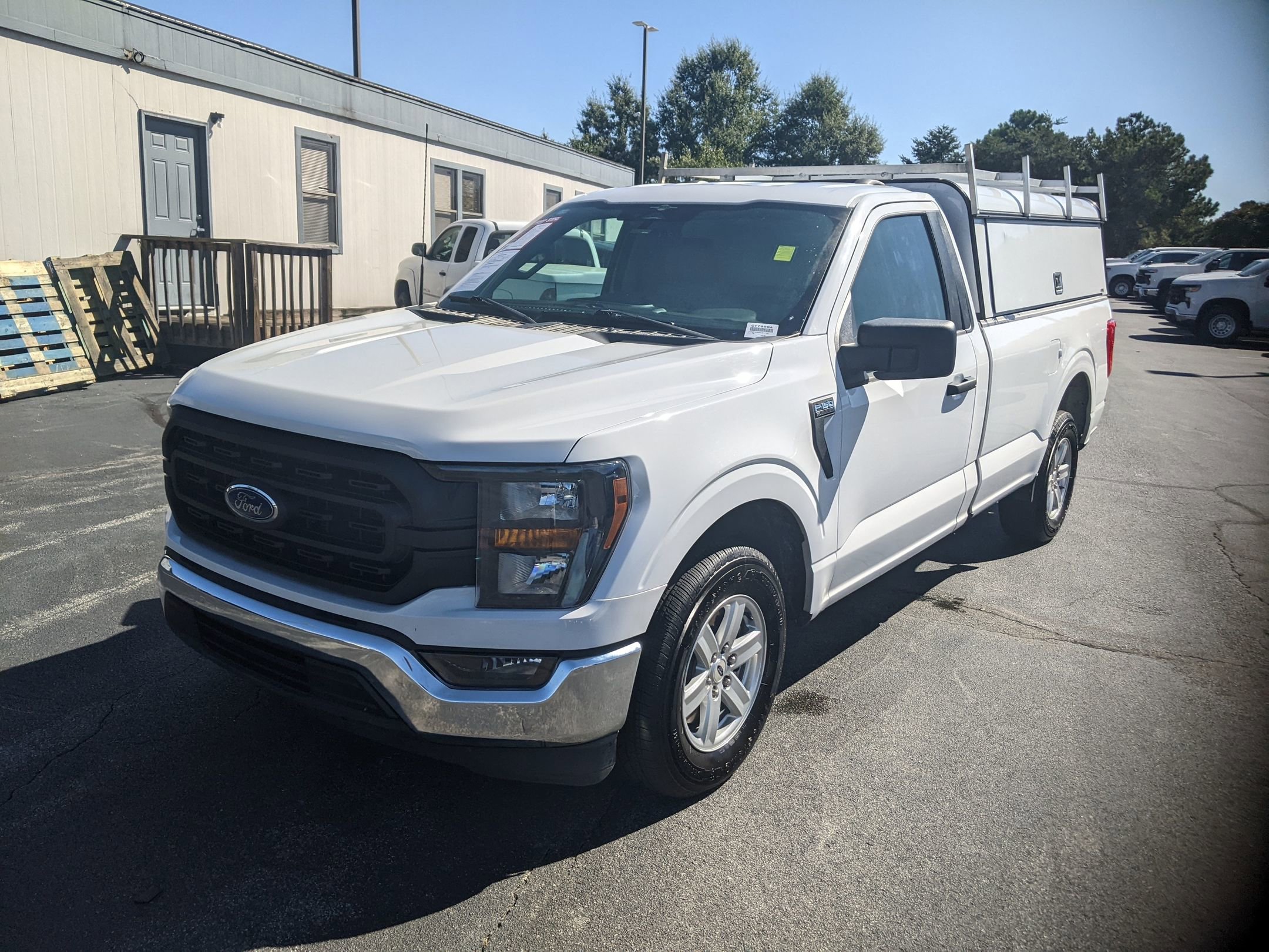 2023 Ford F-150 XL photo 3