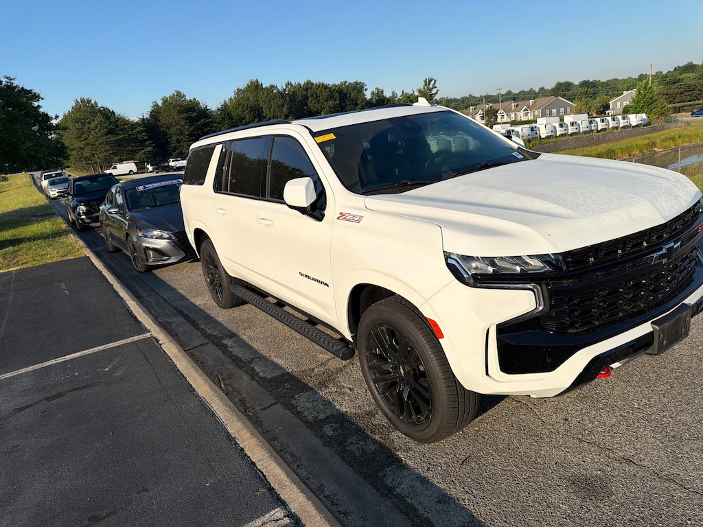 Used 2023 Chevrolet Suburban SUV